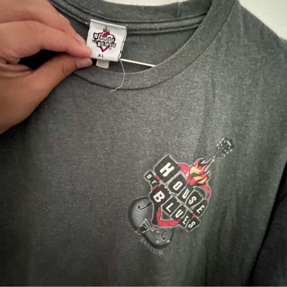 Vintage House of Blues Anaheim Shirt